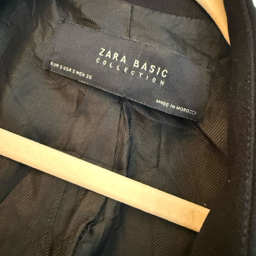 Zara Elegant Black Women's Coat - Picture 3 of 4